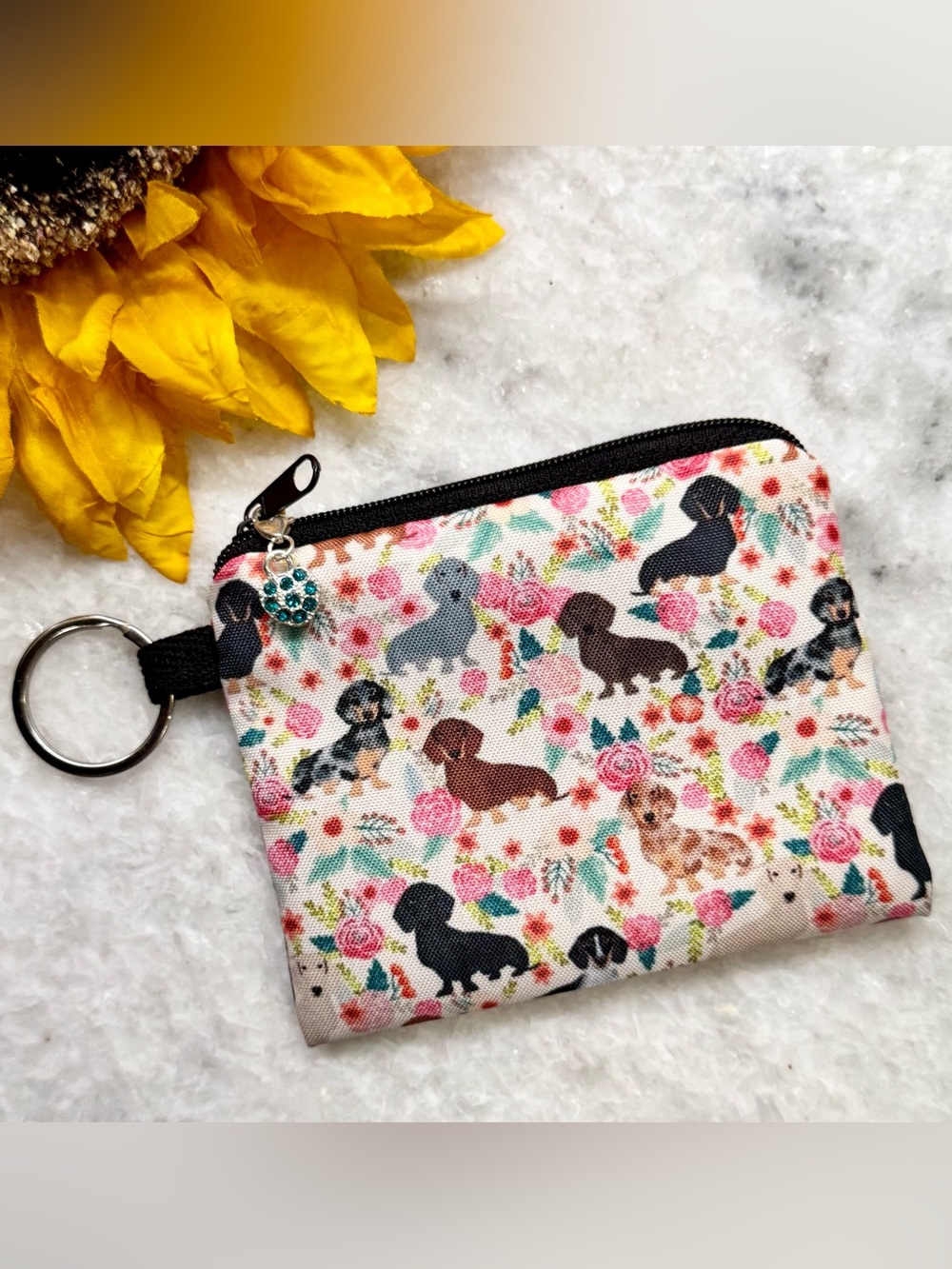 New Small Dachshund Treats Change Keys Dog Supplies Zippered Bag w/ Charm - 4.5” - Picture 2 of 6